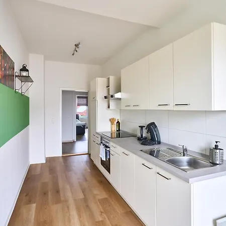 Sali-Homes Boarding Haus Monteur-Wohnungen Balkon Vollkueche Autobahnaehe Markranstädt Exterior foto