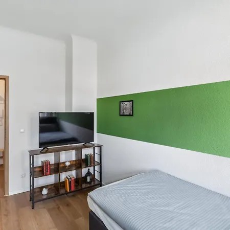 Sali-Homes Boarding Haus Monteur-Wohnungen Balkon Vollkueche Autobahnaehe Markranstädt Exterior foto