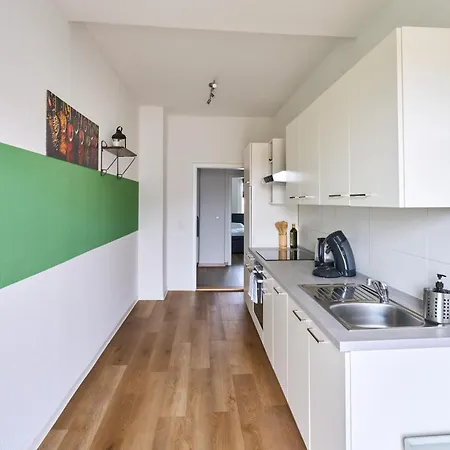 Sali-Homes Boarding Haus Monteur-Wohnungen Balkon Vollkueche Autobahnaehe Markranstädt Zimmer foto