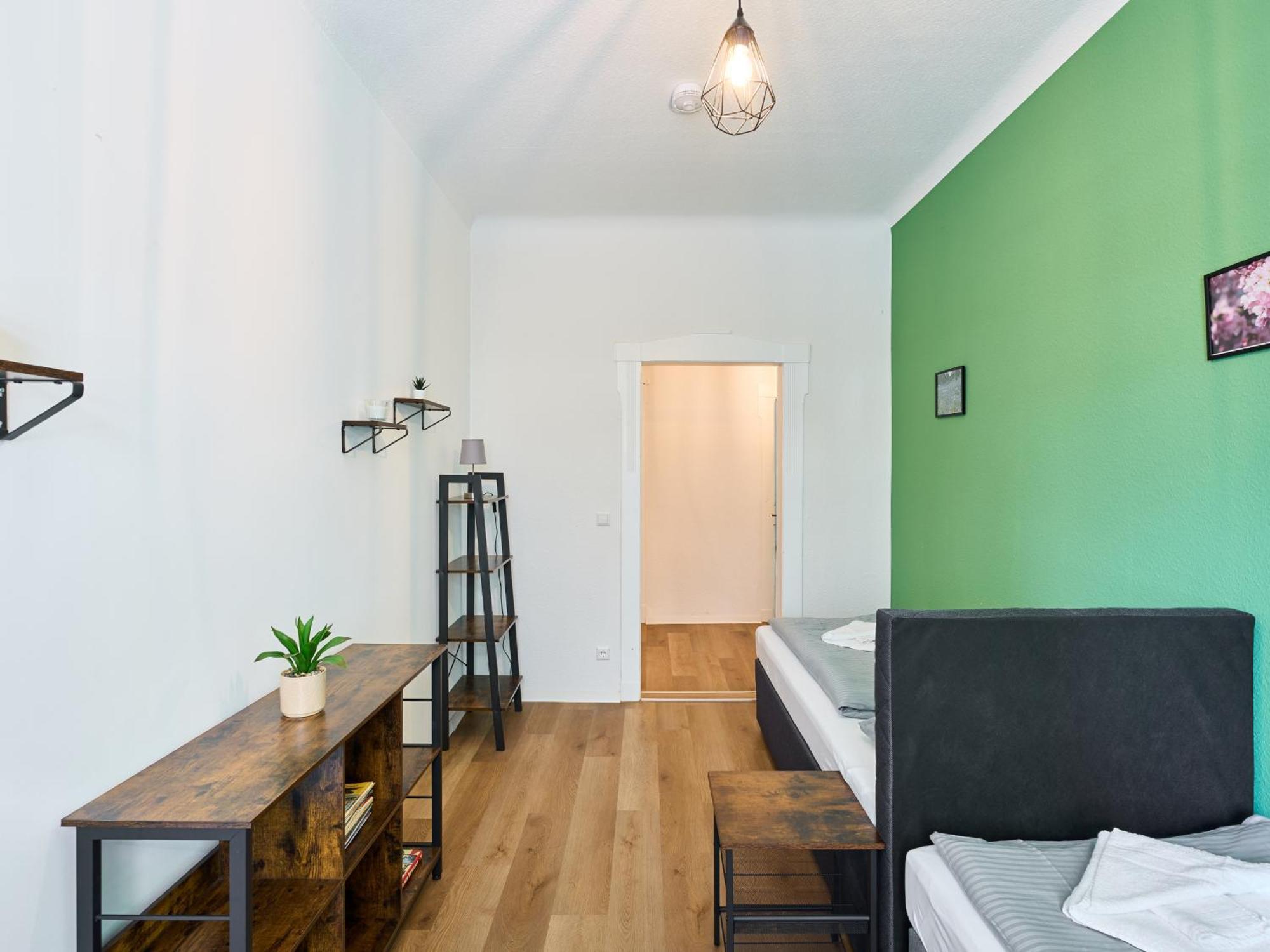 Sali-homes Boarding Haus Monteur-wohnungen Balkon Vollkueche Autobahnaehe