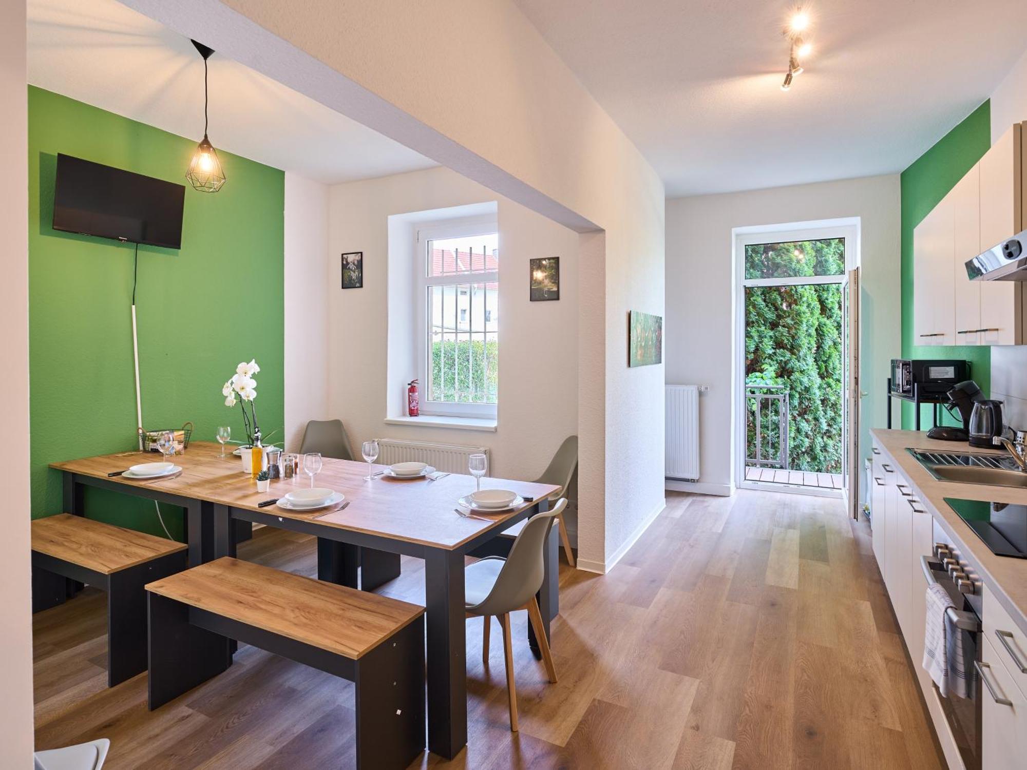 Sali-homes Boarding Haus Monteur-wohnungen Balkon Vollkueche Autobahnaehe * Markranstädt